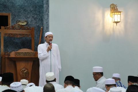 Sambut Tahun Baru Hijriah Ratusan Nahdliyin Probolinggo Shalat Tasbih