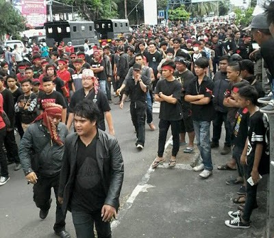 Telaah Demonstrasi Masjid Al-Khairiyah di Eks Kampung Texan Manado