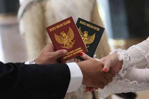 Puluhan Calon Pengantin Siap Nikah di Majelis Habib Luthfi