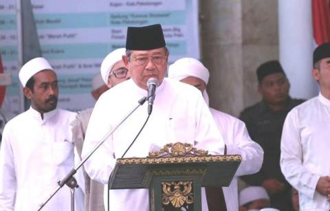 Hadir di Majelis Habib Luthfi, SBY Ajak Jamaah Teladani Rasulullah