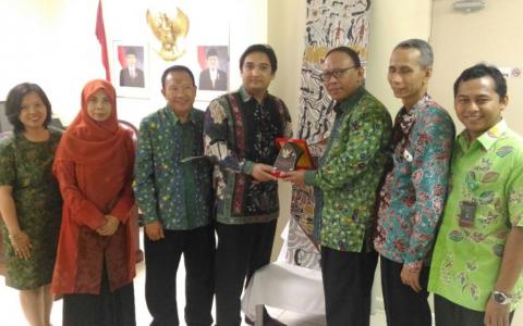 Go Internasional, UNISMA Rintis Kerja Sama dengan Lembaga Australia