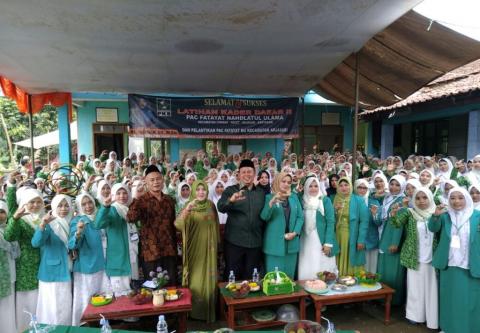 Anggota DPR RI Hadiri LKD Fatayat Kabupaten Bandung