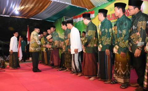 Ketum PBNU Lantik Pengurus PCNU Bawean