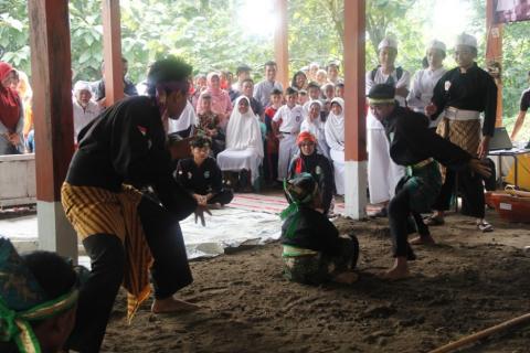 Pagar Nusa Turut Meriahkan Upacara Adat Ngasa