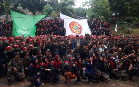 Diklatsar Banser Bandung Diikuti Ratusan Peserta