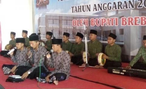 Peresmian RSUD Brebes Tahap II Diiringi Lantunan Hadrah Santri