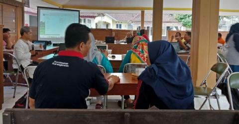 Miskin Data, Lakpesdam Banyumas Gagas Sekolah Peneliti Remaja