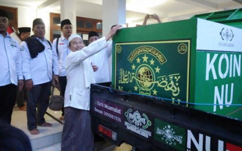 Tiba di Tangsel, Warga Sambut Meriah Koin NU