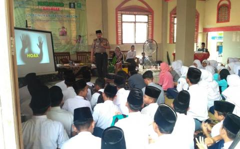 LTNNU Cirebon Gelar Kelas Menulis Antihoaks