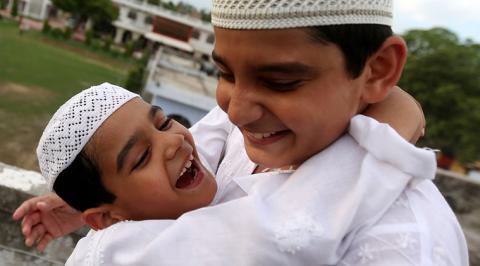 Khutbah Idul Fitri: Mewujudkan Rasa Kasih Sayang