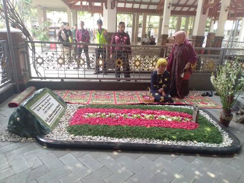 Sowan Pesantren Tebuireng, Menteri Susi Bawa Lima Ton Ikan
