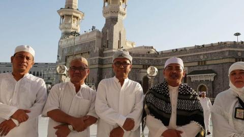 Dari Makkah, Tim Balitbang Kemenag Nyatakan Peringati HUT RI Bagian dari Iman