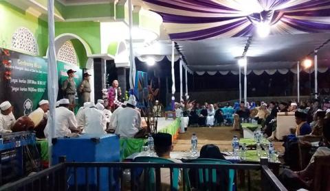  Gerbang  Baja Gerakan Unik  Masyarakat Gondang untuk 