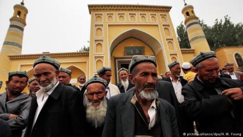 Mengenal Muslim Uighur yang Ditahan China ‘Sewenang-wenang’