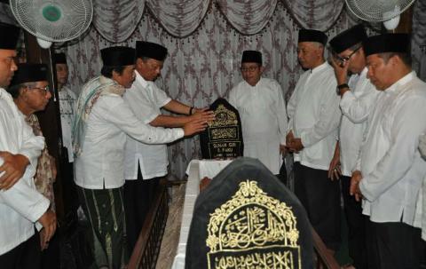 Mengenal Kearifan Lokal Keagamaan di Gresik dan Banyumas