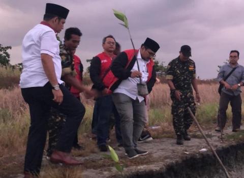 GP Ansor Tanam Seribu Pohon Mangrove di Merauke