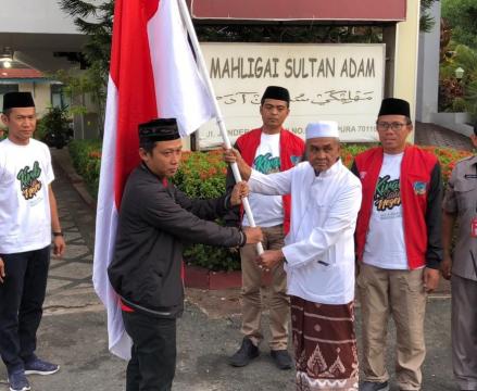 Di Martapura, Tim Kirab Ansor Disambut Bupati Banjar dengan Hangat