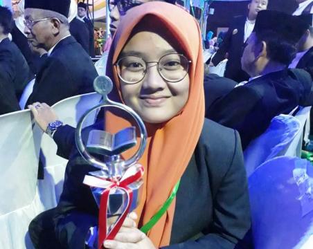 Nafisah Almais Aidiyah Kembali Raih Juara 1 Qariah MTQN Medan