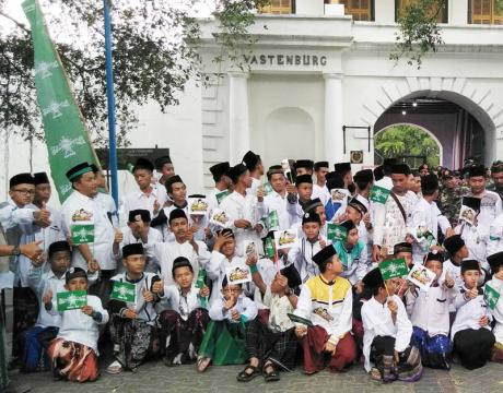 Peserta Apel Akbar Mulai Berdatangan di Kota Solo