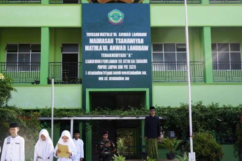 Santri Harus Jaga Akhlak untuk Raih Ilmu yang Bermanfaat