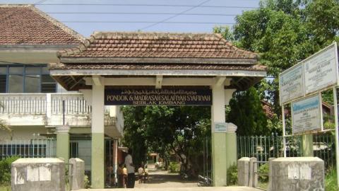 Seabad Pondok Seblak, Kitab Tasrifan Standar Internasional