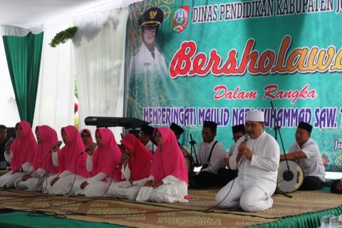 Bupati Jombang Shalawat Berjamaah Bermakna Doa Bersama