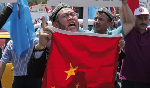 Keterangan Lengkap Kedubes Tiongkok soal Muslim Uighur di Xinjiang