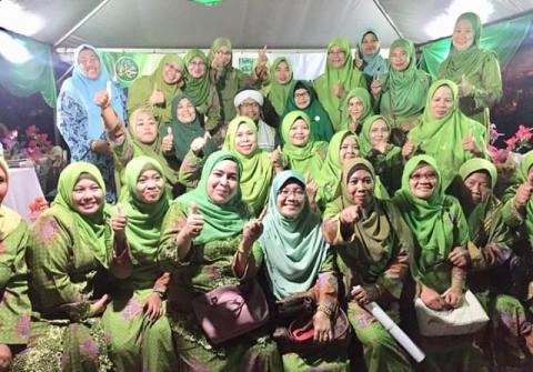 Maulid, Muslimat NU Malaysia Hadirkan KH Imam Mawardi Surabaya