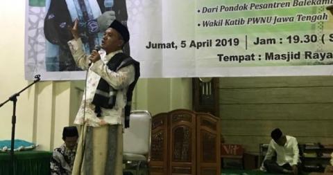 Jelang Pemilu, Ini Seruan Kiai Muda Jateng di Masjid Raya Makassar