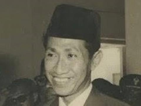 KH Ahmad Syaikhu Tokoh NU Pendiri Pesantren Al-Hamidiyah Depok