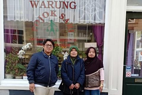 Menikmati Makanan Indonesia di Belanda