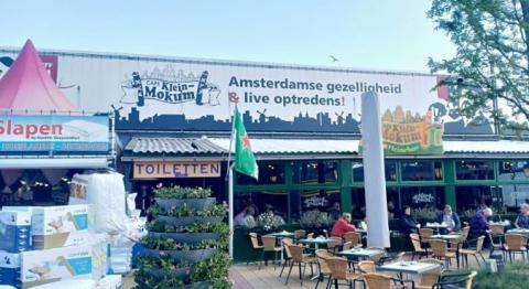 Menjajaki Pasar Murah di Baverwijk Belanda