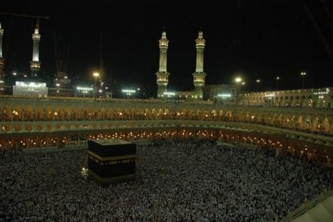 Haji Berulang Kali Menurut Kiai Ali M Yakub dan Imam Al-Ghazali