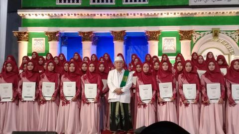 Pesantren adalah Miniatur Kebinekaan