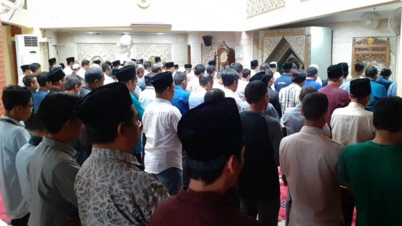 PBNU Gelar Shalat Ghaib untuk Mbah Maimoen