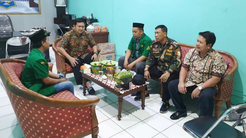 Tingkatkan Kemitraan, Ansor Krembangan Surabaya Silaturahim dengan Camat