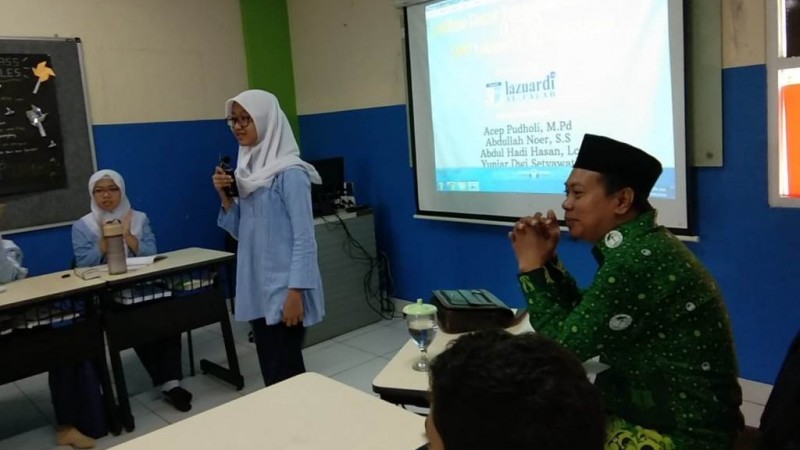 SMP Lazuardi Al Falah Depok Hadirkan Pergunu dan IPNU dalam Latihan Dasar Kepemimpinan OSIS