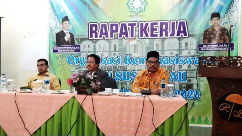 Organisasi Kemahasiswaan Titik Sentral Membangun Idealisme