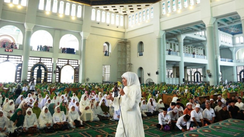 Ketua Umum Muslimat NU Ajak Jadikan Gawai sebagai Media Dakwah