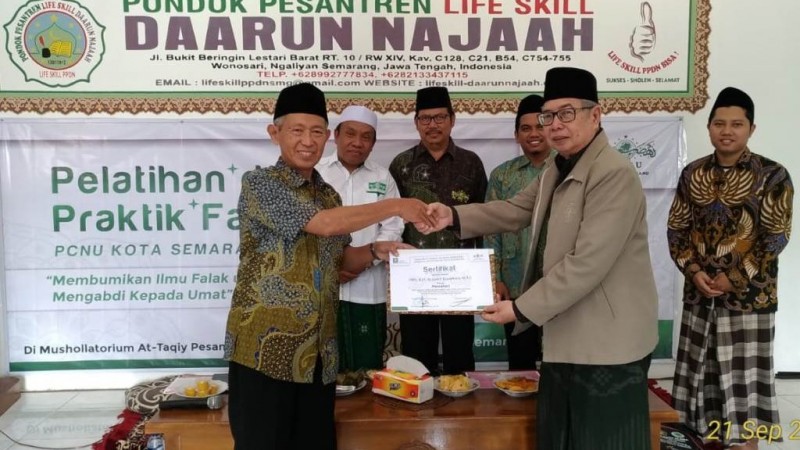 Lembaga Falakiah NU Kota Semarang Adakan Pelatihan Falak