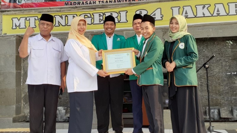 Empat Mahasiswa Unusia Ikuti Pengenalan Profesi di MTsN 34 Jakarta