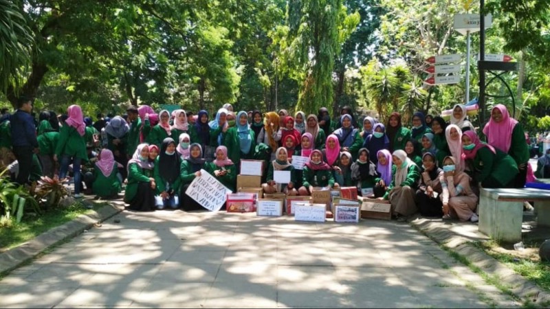 Mahasiswa Unusida Sidoarjo Galang Dana untuk Gempa Ambon