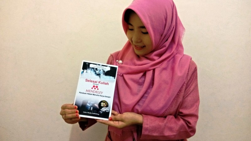 Santri Asal Aceh Luncurkan Buku Digital di 5 Negara