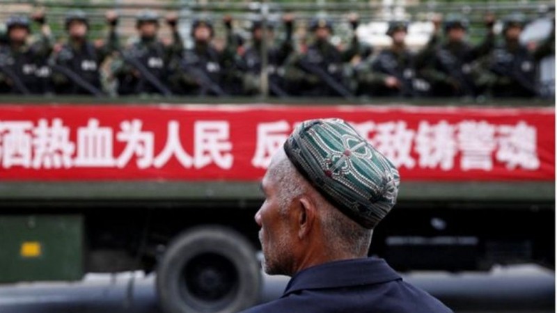Dokumen ‘Cuci Otak’ Muslim Uighur Terkuak?