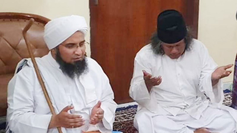 Di UIN Semarang, Gus Muwaffiq Ngaji ke Habib Ali Al-Jufri