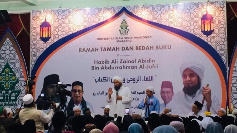 Habib Ali Al-Jufri: Peri Kemanusiaan sebelum Religiusitas