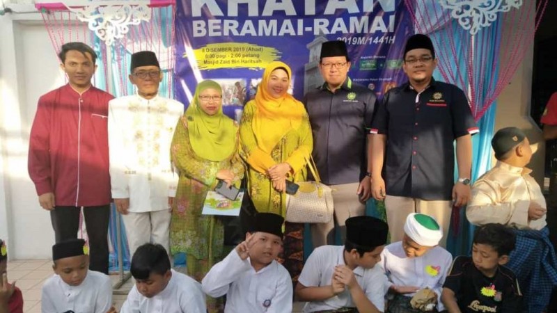 Muslimat NU Malaysia Sinergi dengan Aisyiyah Adakan Sunatan Massal