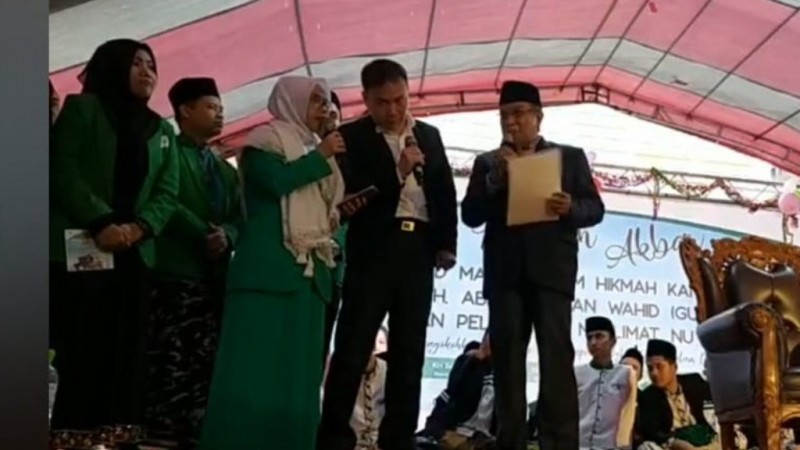 Akhir 2019, Kiai Said Tuntun Pria Taiwan Masuk Islam