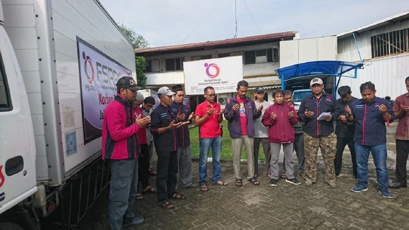 FSPPG Sarbumusi Berikan Bantuan kepada Korban Banjir Jakarta