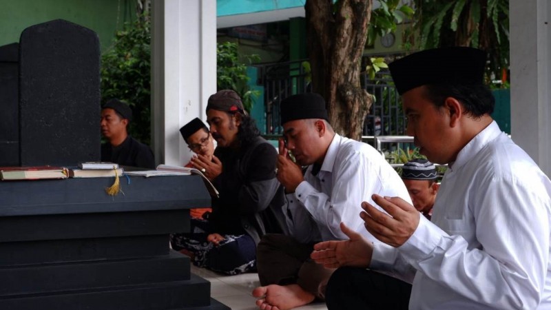 KH Abdullah bin Nuh, Ulama Penyair dan Penyiar Kemerdekaan Indonesia